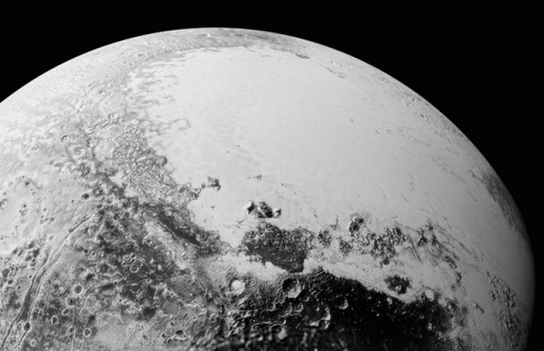 Plüton'un yeni görüntülerine NASA'nın internet sitesinden de ulaşılabiliyor.